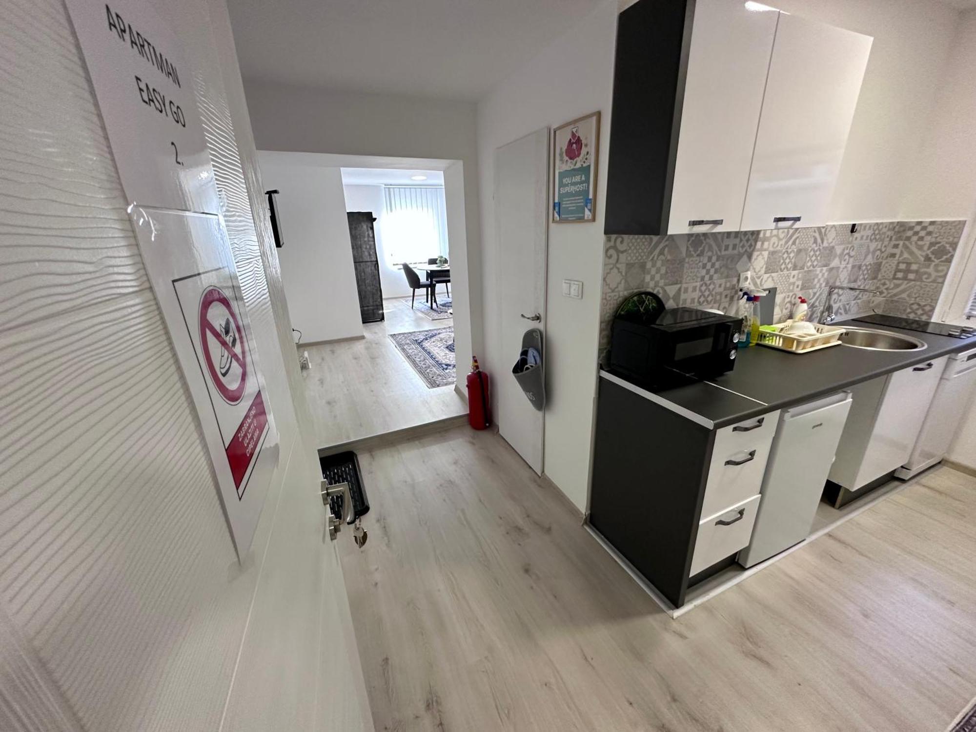 Apartment Easy Go Сараево Екстериор снимка